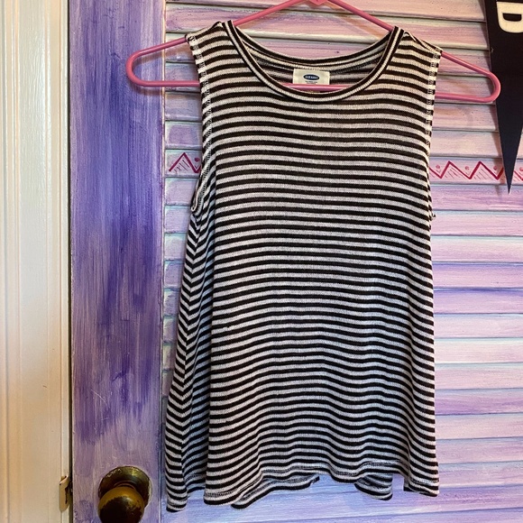 Old Navy Striped Flowy Top - Picture 1 of 2